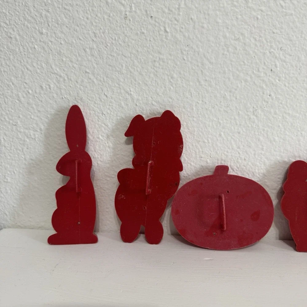 Vintage Tupperware Red Plastic Cookie Cutters 1970's Halloween‎ Easter Birthday
